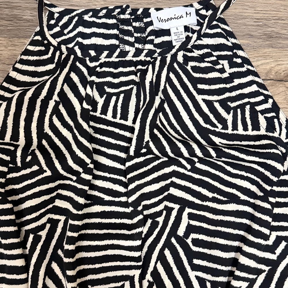 Veronica M Black and White Geometric Midi Dress - Picture 3 of 11